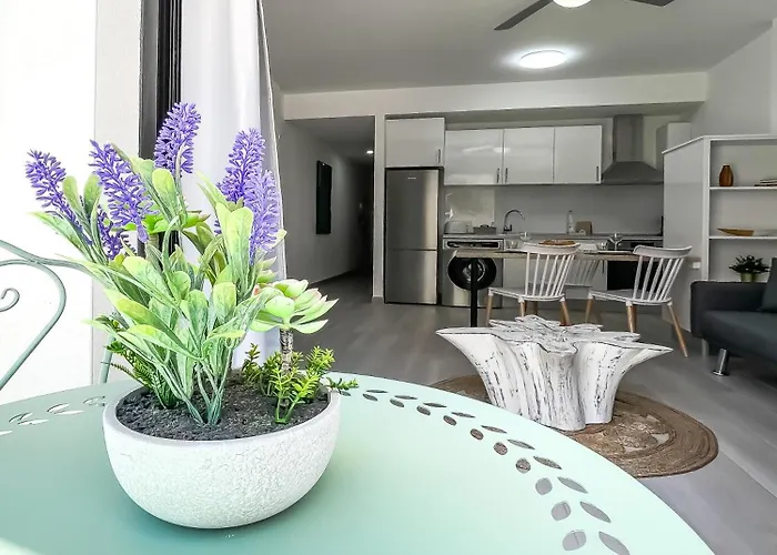Urban Loft Anzuelo * Κοραλέχο