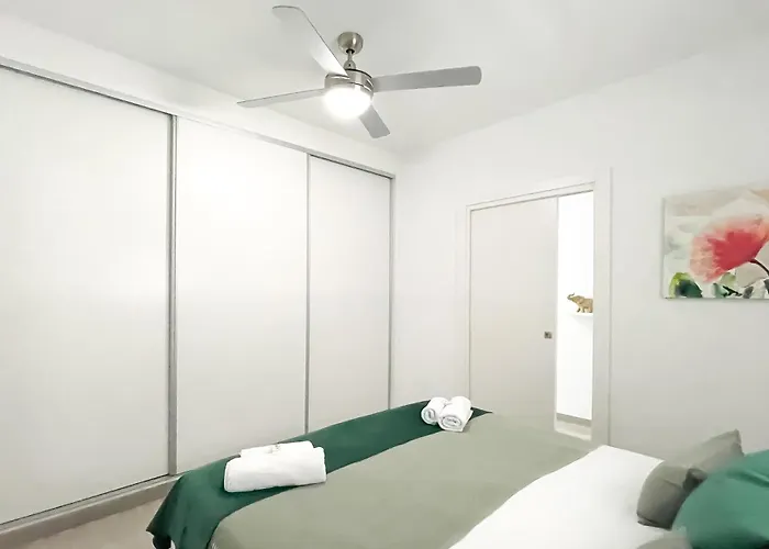 Urban Loft Anzuelo * Κοραλέχο